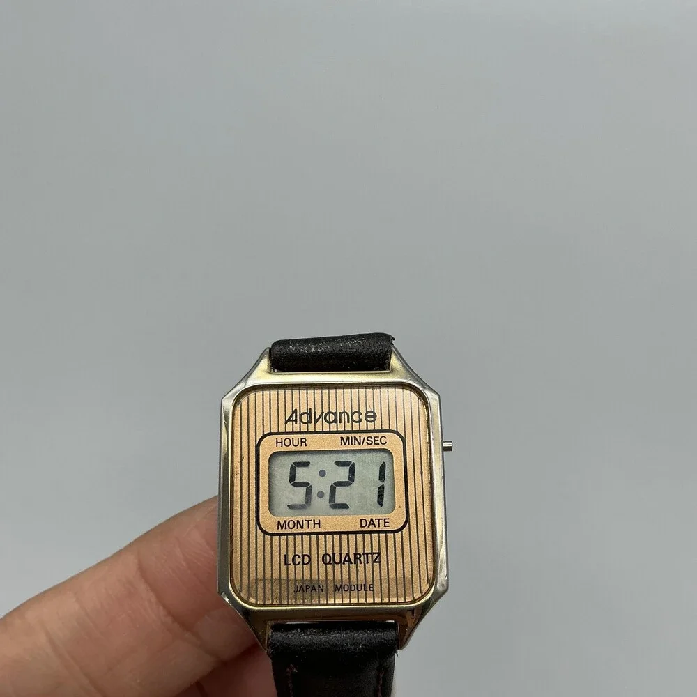 Vintage Advance Womens Watch 23mm Gold LCD Digital Black Leather New Battery